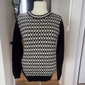 ARITZIA Wilfred Black & Cream Checkered Merino Wool Sweater – XXS